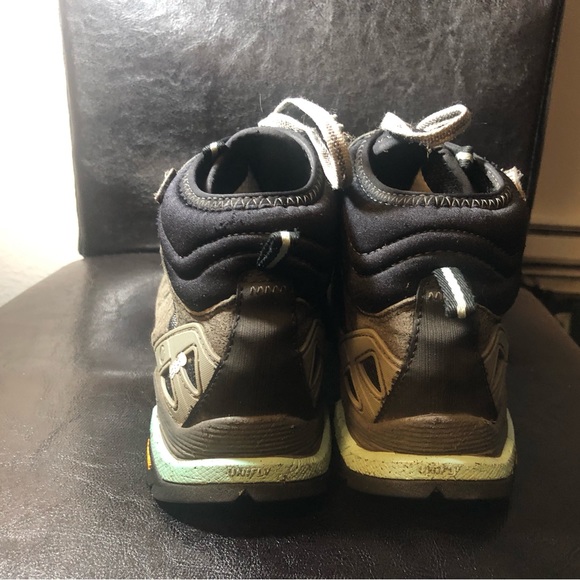 Merrell Deverta 2 Women’s Grey Tell Blue Mid Hiking Boots Size 38.5/8US - Picture 8 of 15